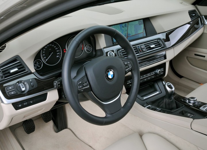 Τεχνικά χαρακτηριστικά για BMW 5er Touring (F11) - picture 9