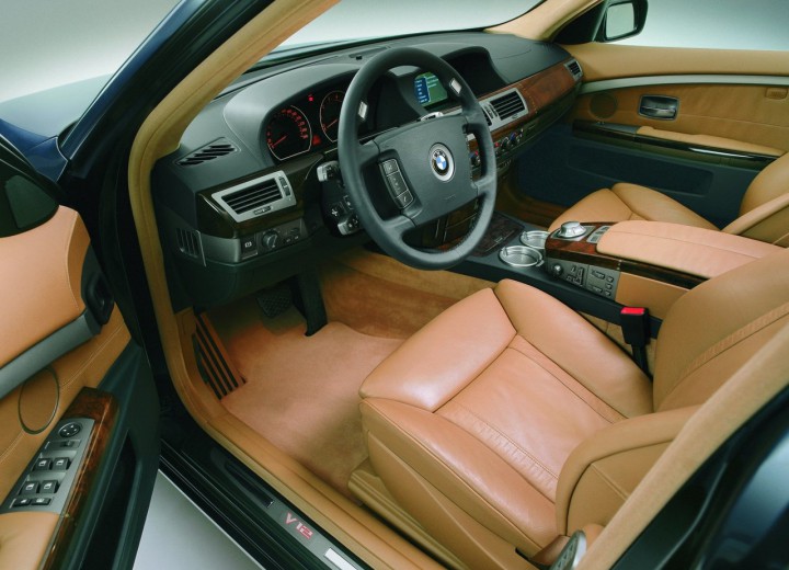 Технически характеристики за BMW 7er (E65/E66 L) - picture 19