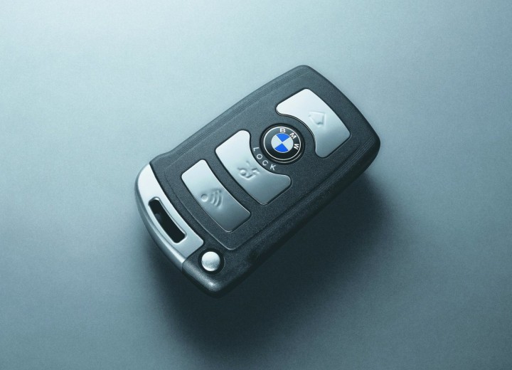Технически характеристики за BMW 7er (E65/E66 L) - picture 25