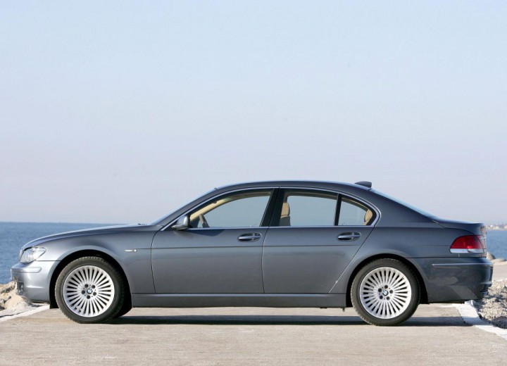 Технически характеристики за BMW 7er (E65/E66 L) - picture 4