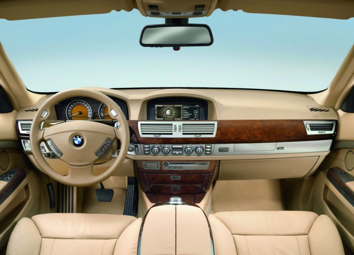 Технически характеристики за BMW 7er (E65/E66 L) - picture 11