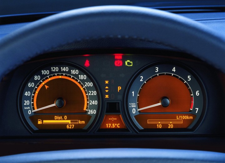 Технически характеристики за BMW 7er (E65/E66 L) - picture 26