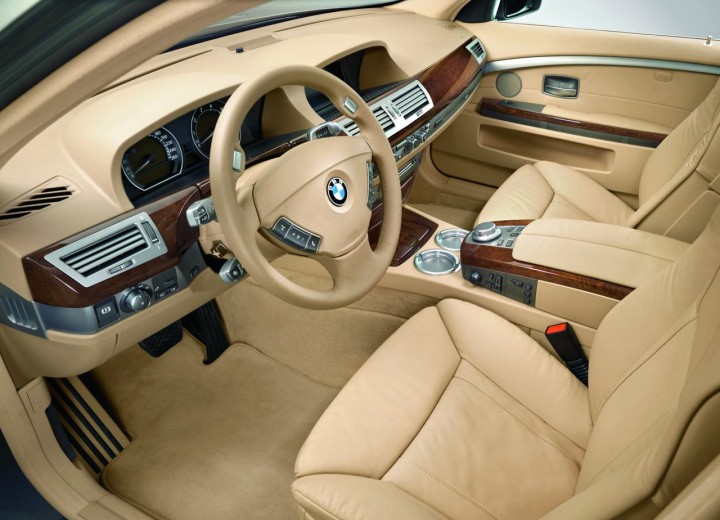 Технически характеристики за BMW 7er (E65/E66 L) - picture 8