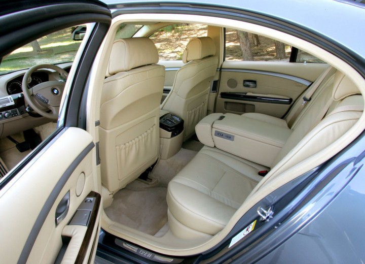 Технически характеристики за BMW 7er (E65/E66 L) - picture 14
