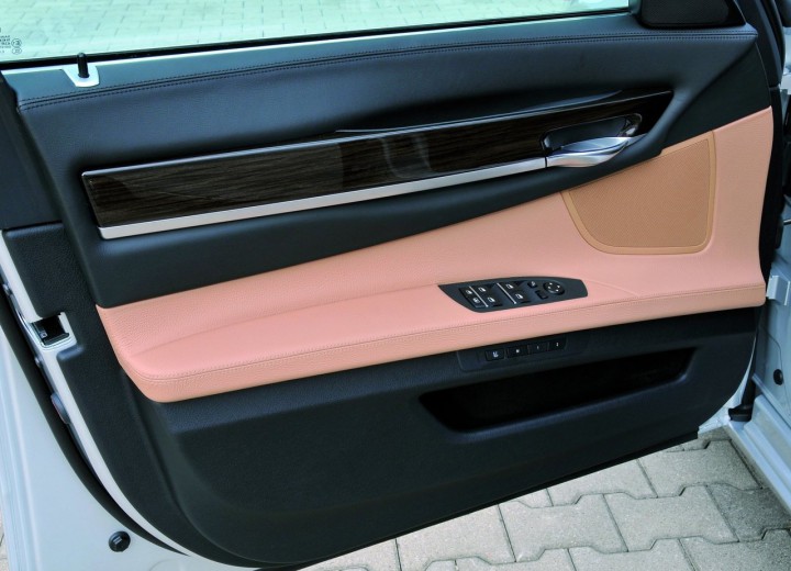 BMW 7er (F01) teknik özellikleri - picture 12
