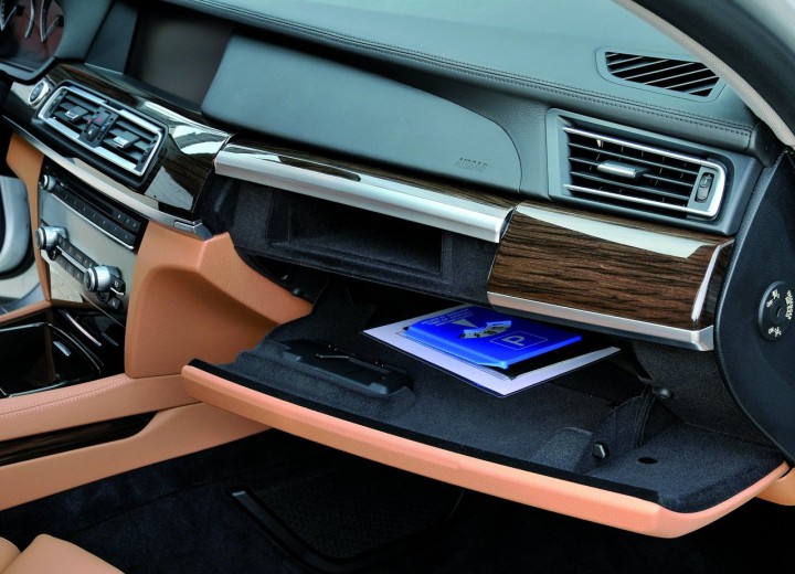 BMW 7er (F01) teknik özellikleri - picture 17