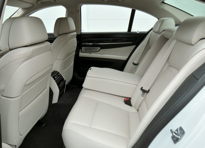 BMW 7er (F01) teknik özellikleri - picture 35