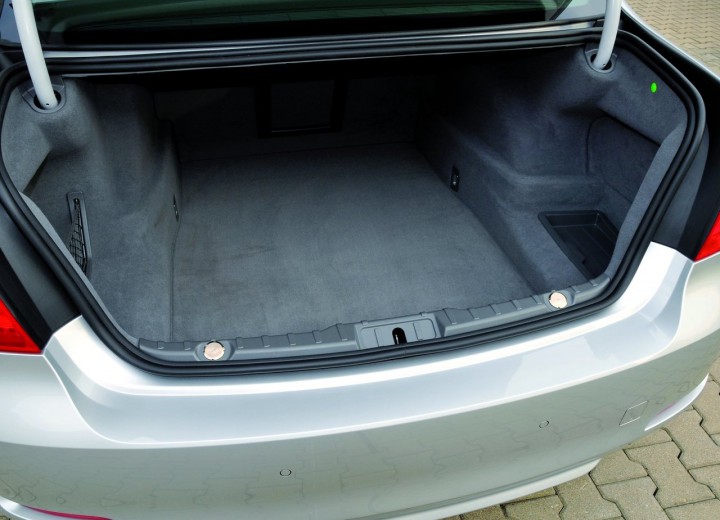 BMW 7er (F01) teknik özellikleri - picture 22