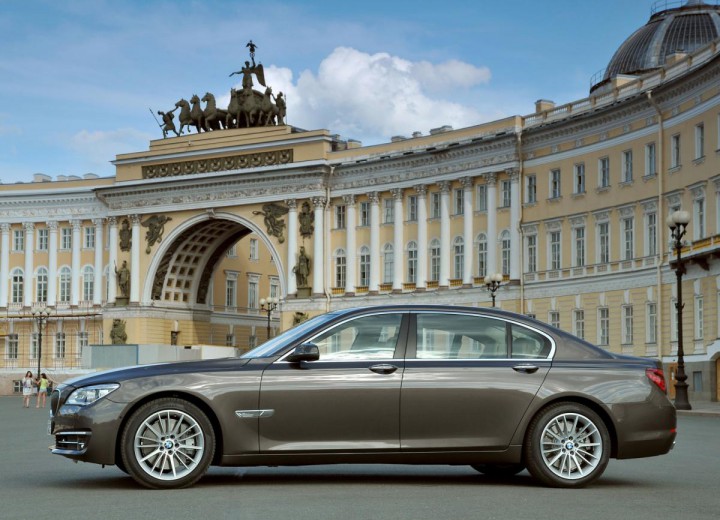 BMW 7er (F01) teknik özellikleri - picture 4