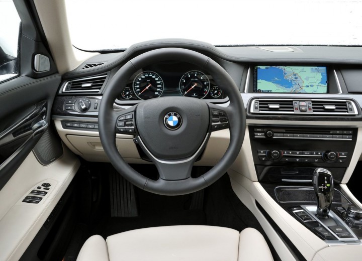 BMW 7er (F01) teknik özellikleri - picture 29