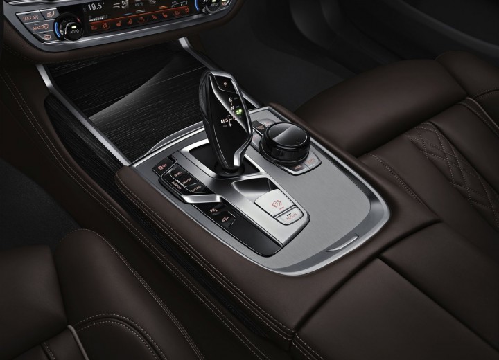 Especificaciones técnicas de BMW 7er VI (G11/G12) - picture 13