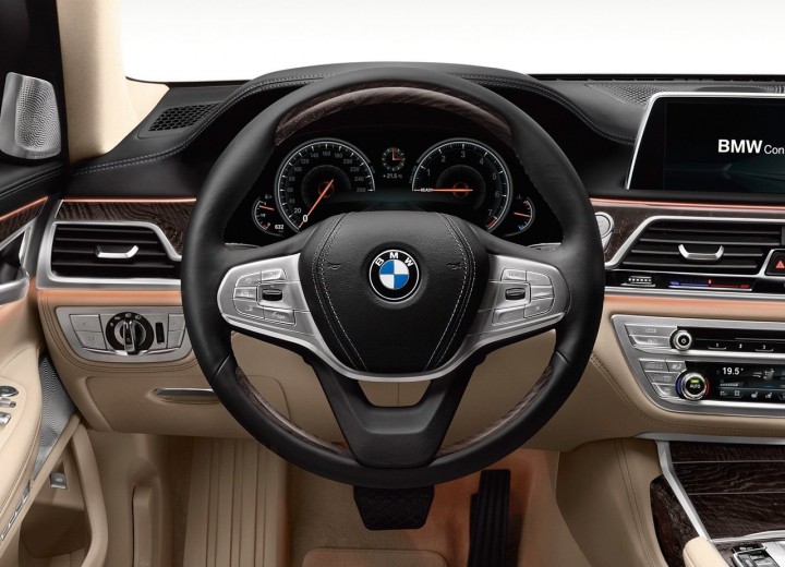 Especificaciones técnicas de BMW 7er VI (G11/G12) - picture 21
