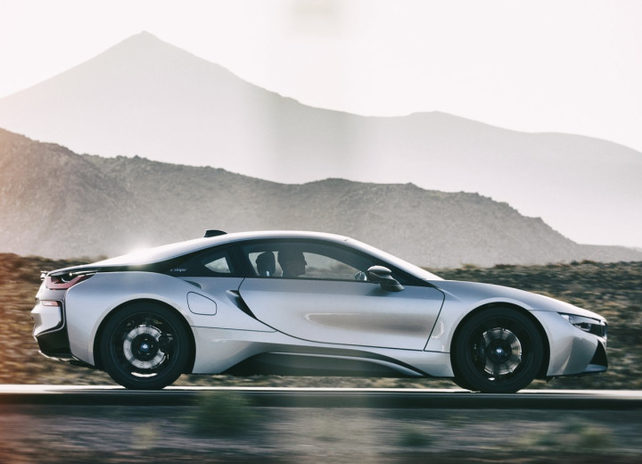 Technische Daten und Spezifikationen für BMW i8 Restyling - picture 3