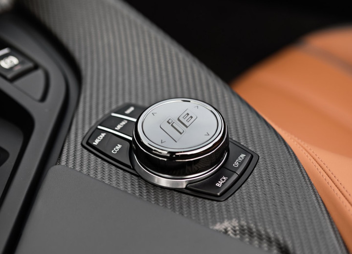 Technische Daten und Spezifikationen für BMW i8 Restyling - picture 7