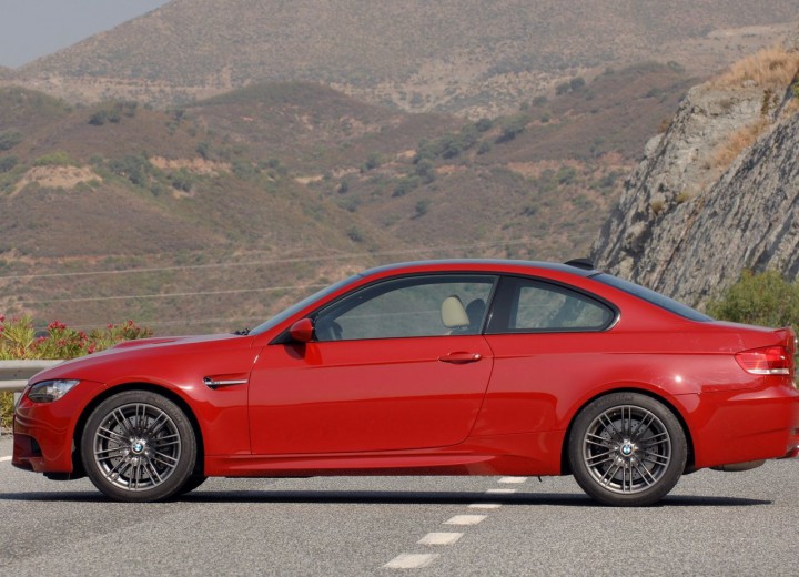 Caractéristiques techniques de BMW M3 Coupe (E92) - picture 3