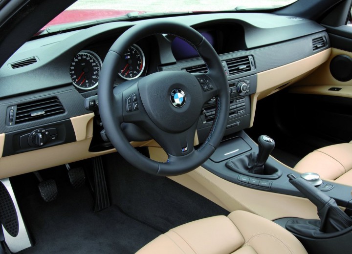 Especificaciones técnicas de BMW M3 (E90) - picture 8