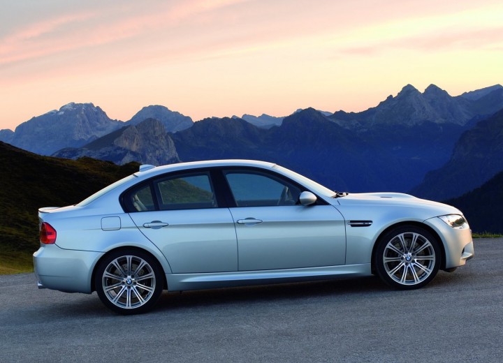 Especificaciones técnicas de BMW M3 (E90) - picture 3
