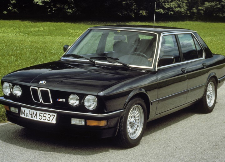 Technische Daten und Spezifikationen für BMW M5 (E28) - picture 1