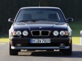 Technische Daten und Spezifikationen für BMW M5 (E34) - picture 4