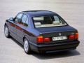 Technische Daten und Spezifikationen für BMW M5 (E34) - picture 6