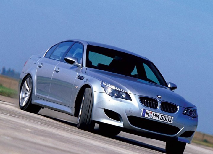 Technische Daten und Spezifikationen für BMW M5 (E60) - picture 2