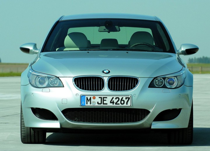 Technische Daten und Spezifikationen für BMW M5 (E60) - picture 4
