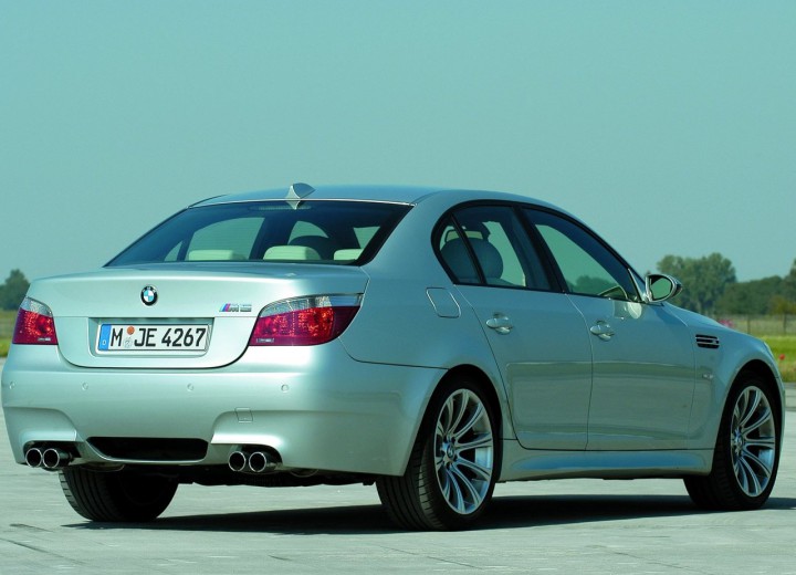 Technische Daten und Spezifikationen für BMW M5 (E60) - picture 5