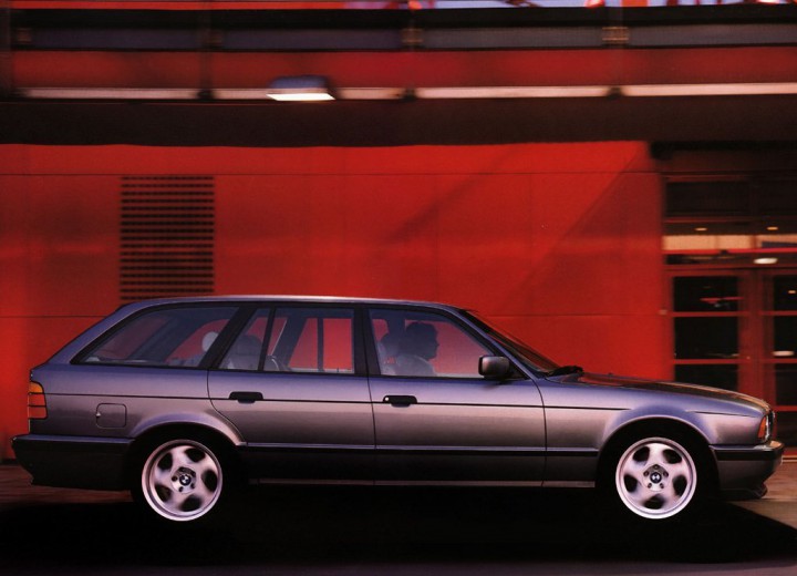 Technische Daten und Spezifikationen für BMW M5 Touring (E34) - picture 5