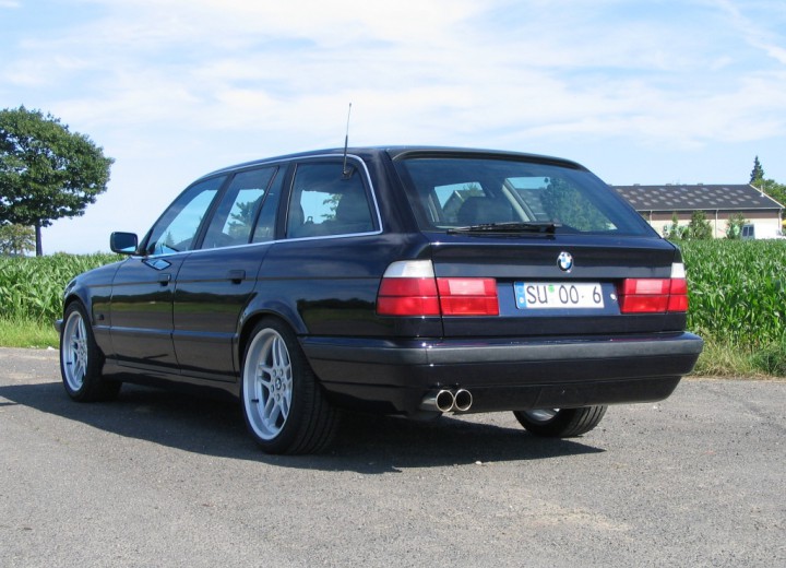 Technische Daten und Spezifikationen für BMW M5 Touring (E34) - picture 3