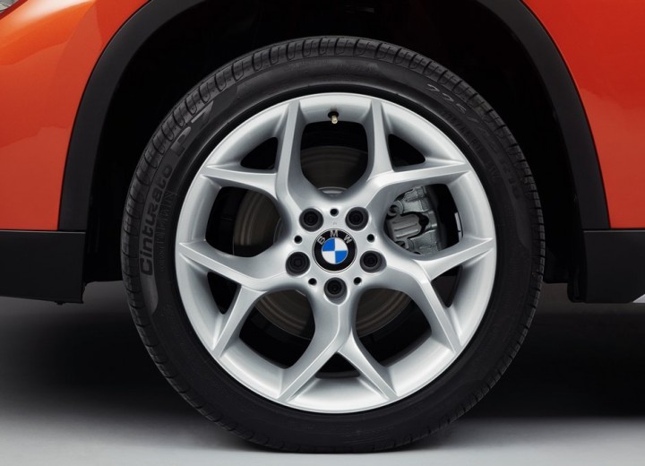 Technical specifications and characteristics for【BMW X1 I (E84) Restyling】 - picture 9