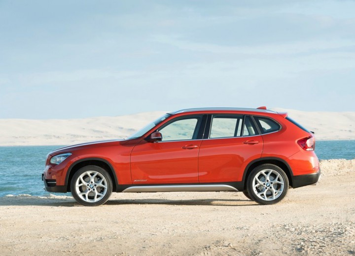 Technical specifications and characteristics for【BMW X1 I (E84) Restyling】 - picture 3