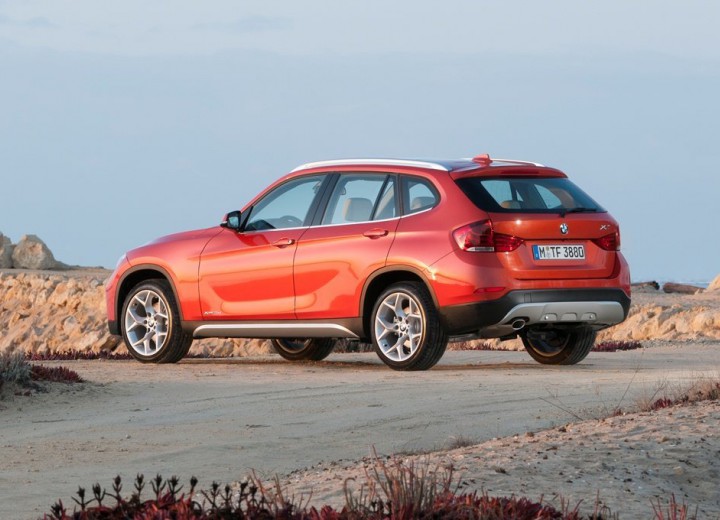 Technical specifications and characteristics for【BMW X1 I (E84) Restyling】 - picture 4