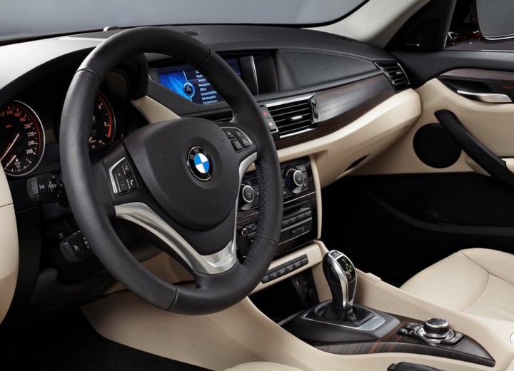 Technical specifications and characteristics for【BMW X1 I (E84) Restyling】 - picture 12