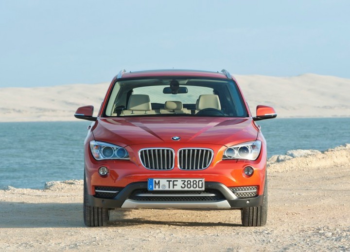 Technical specifications and characteristics for【BMW X1 I (E84) Restyling】 - picture 1