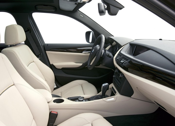 Technical specifications and characteristics for【BMW X1 I (E84)】 - picture 14