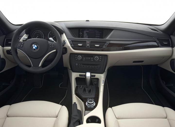 Technical specifications and characteristics for【BMW X1 I (E84)】 - picture 10