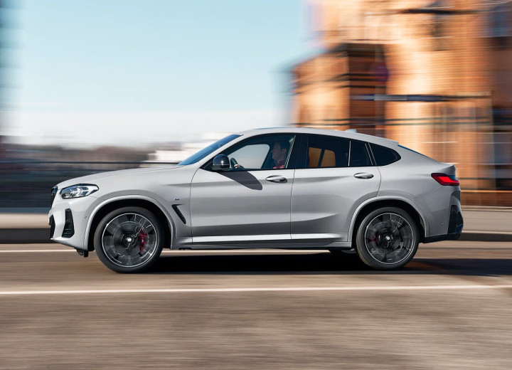 Technical specifications and characteristics for【BMW X4 II (G02) Restyling】 - picture 2