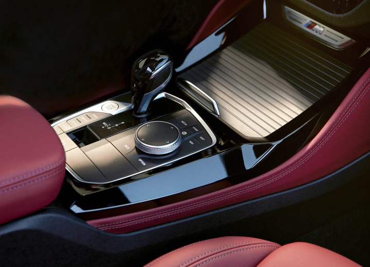 Technical specifications and characteristics for【BMW X4 II (G02) Restyling】 - picture 5