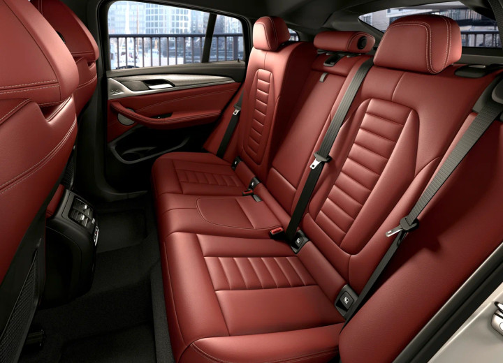 Technical specifications and characteristics for【BMW X4 II (G02) Restyling】 - picture 8