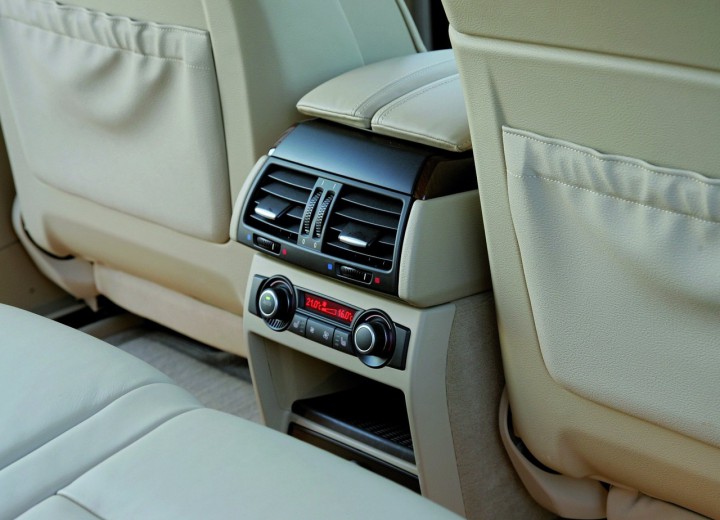 Τεχνικά χαρακτηριστικά για BMW X5 (E70) - picture 17