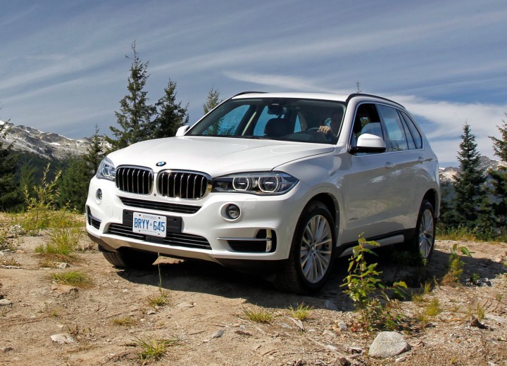 Technical specifications and characteristics for【BMW X5 III (F15)】 - picture 1