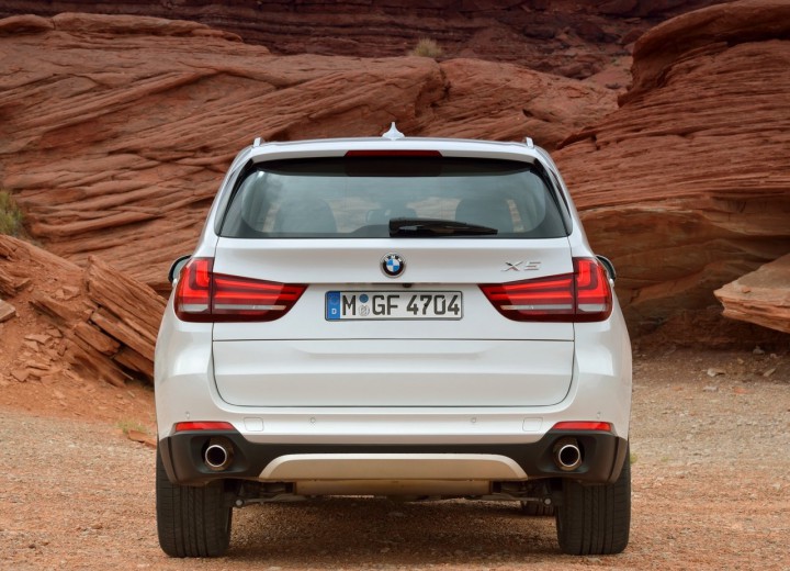 Technical specifications and characteristics for【BMW X5 III (F15)】 - picture 5