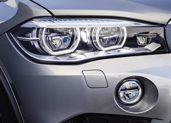 Technical specifications and characteristics for【BMW X5 M II (F85)】 - picture 12