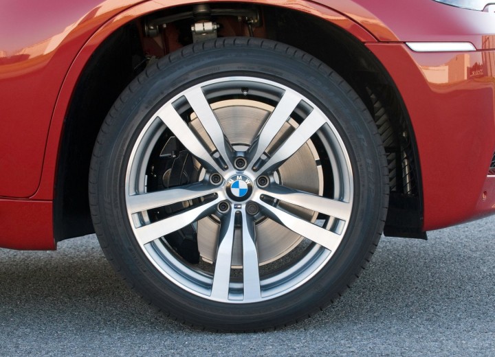 Technical specifications and characteristics for【BMW X6 M (E71 / E72)】 - picture 12