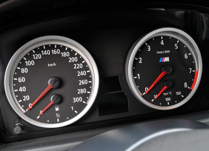 Technical specifications and characteristics for【BMW X6 M (E71 / E72)】 - picture 7