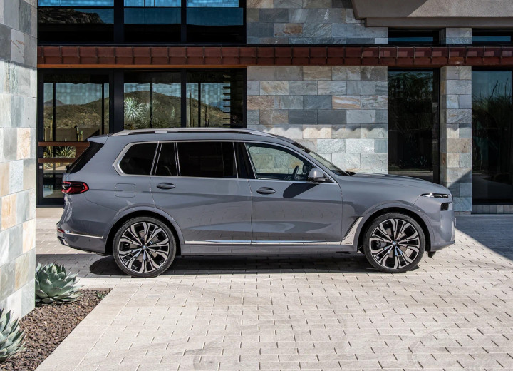 Technische Daten und Spezifikationen für BMW X7 (G07) Resryling - picture 3