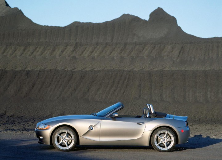 Technical specifications and characteristics for【BMW Z4 (E85)】 - picture 4