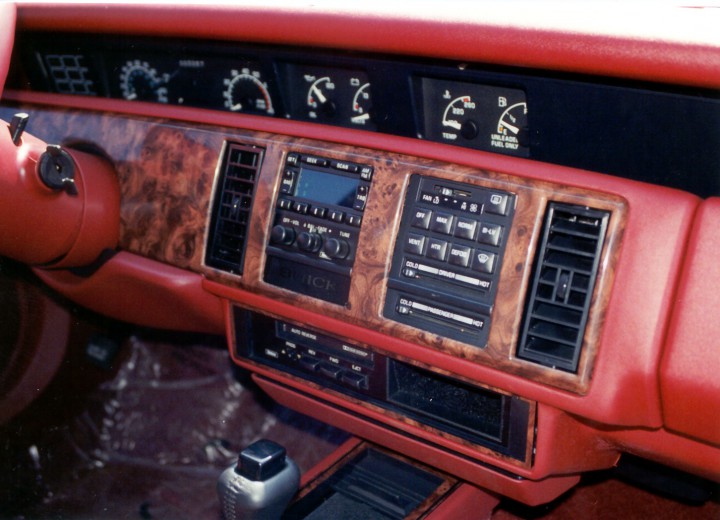 Technical specifications and characteristics for【Buick Regal Coupe】 - picture 3