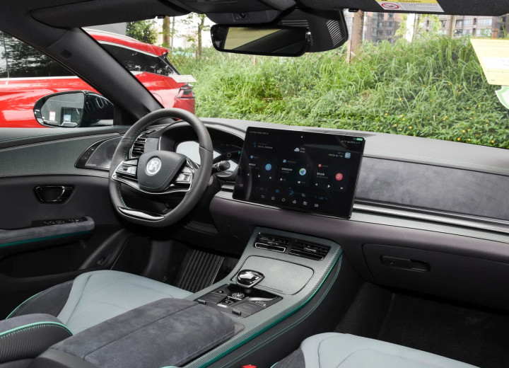 Технически характеристики за BYD Han Restyling - picture 7