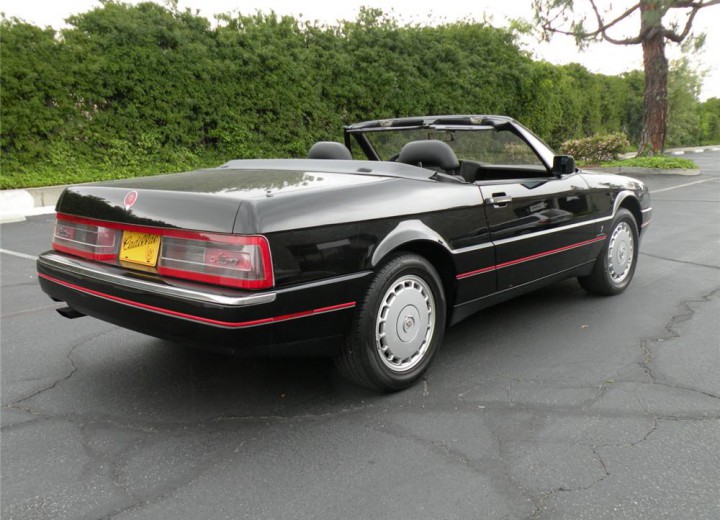 Технические характеристики о Cadillac Allante - picture 2